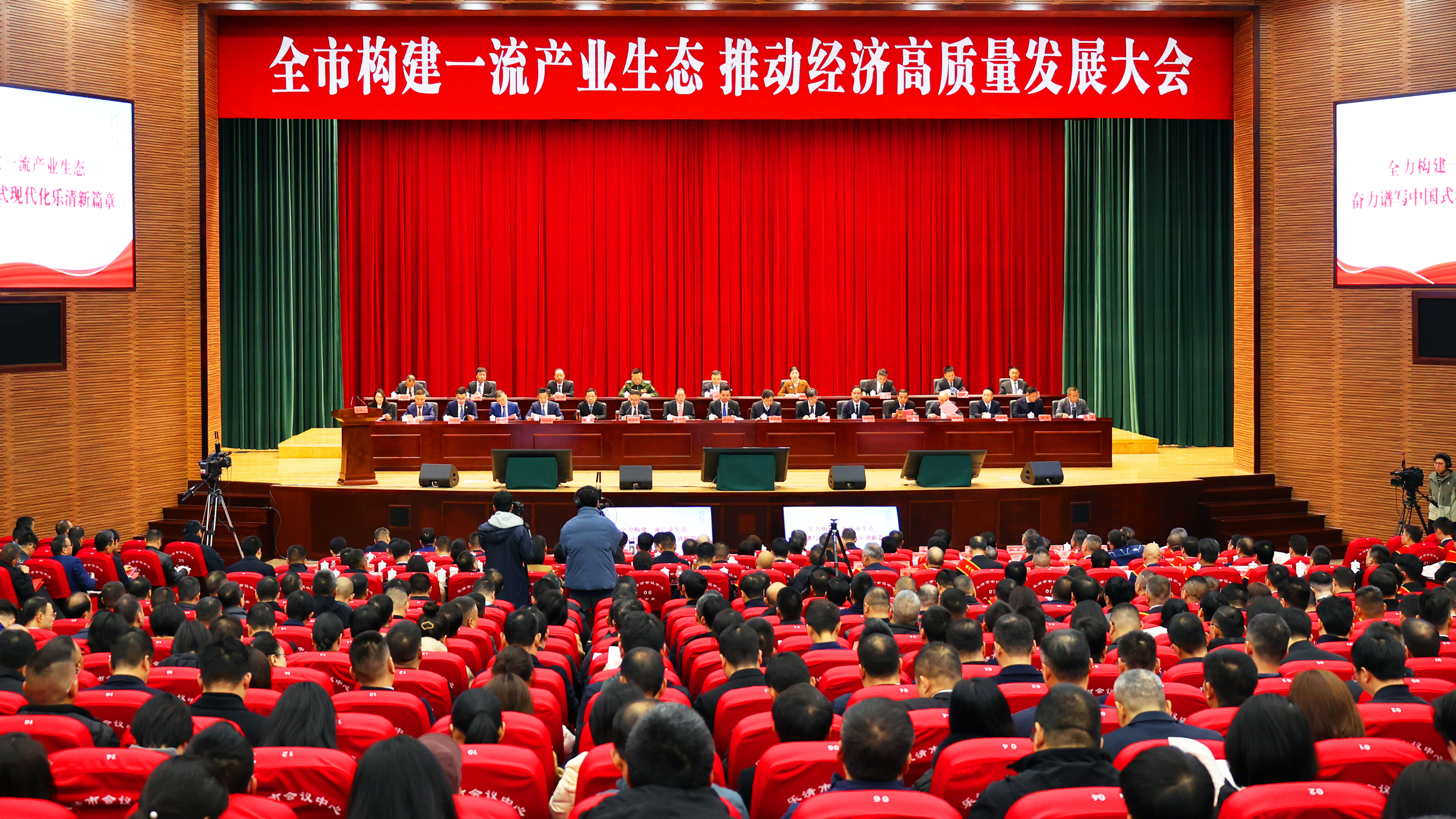 开门捷报！pg电游站获多项“热辣滚烫”大奖